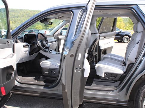 Used 2024 Hyundai Palisade SEL w/ Premium Package AWD/4WD image 25