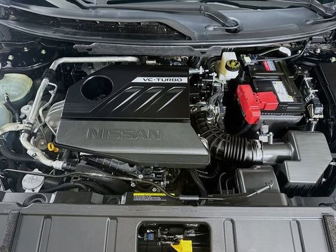 Certified 2023 Nissan Rogue SV FWD image 29