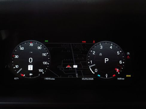 Used 2024 Land Rover Defender 110 S AWD/4WD image 23