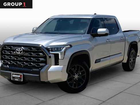 Used 2022 Toyota Tundra Platinum RWD image 1