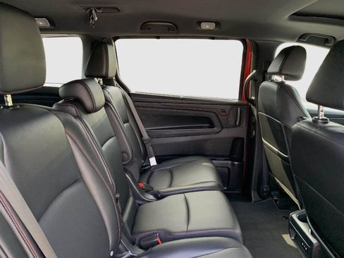 Certified 2025 Honda Odyssey Sport-L image 37