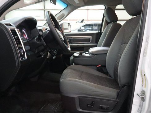Used 2015 RAM 3500 SLT AWD/4WD image 6