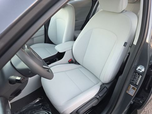 New 2026 Hyundai Kona SE image 22