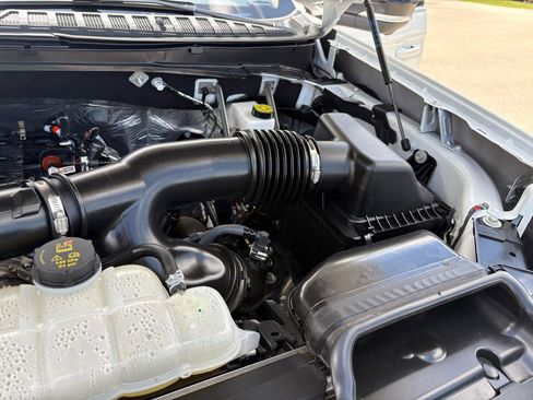 Used 2025 Ford Expedition Active AWD/4WD image 64