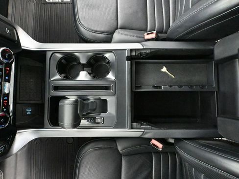 Used 2024 Ford F150 Platinum AWD/4WD image 39