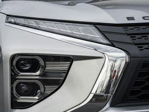 New 2026 Mitsubishi Eclipse Cross LE image 11