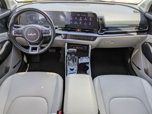 Certified 2024 Kia Sportage EX FWD image 12