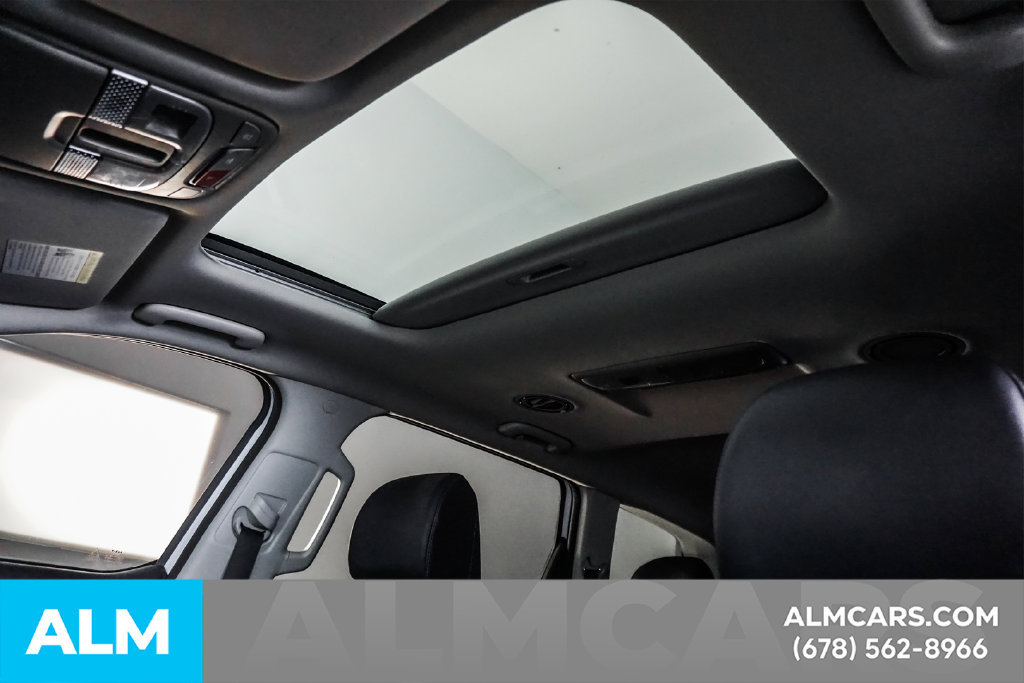Used 2024 Kia Telluride S w/ S Sunroof Package FWD image 32