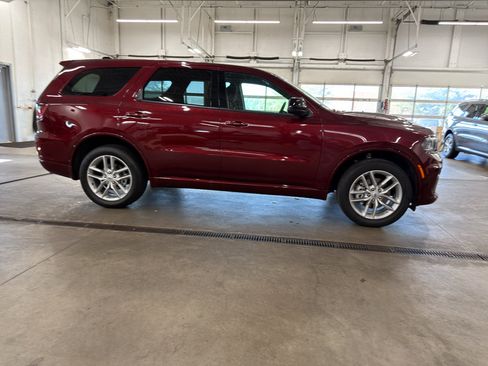 Used 2025 Dodge Durango GT AWD/4WD image 4