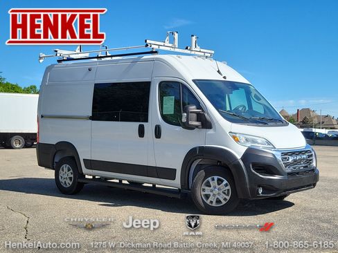 Used 2025 RAM ProMaster 1500 w/ Quick Order Package 22G SLT FWD image 1