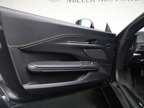 New 2026 Aston Martin V8 Vantage S image 16