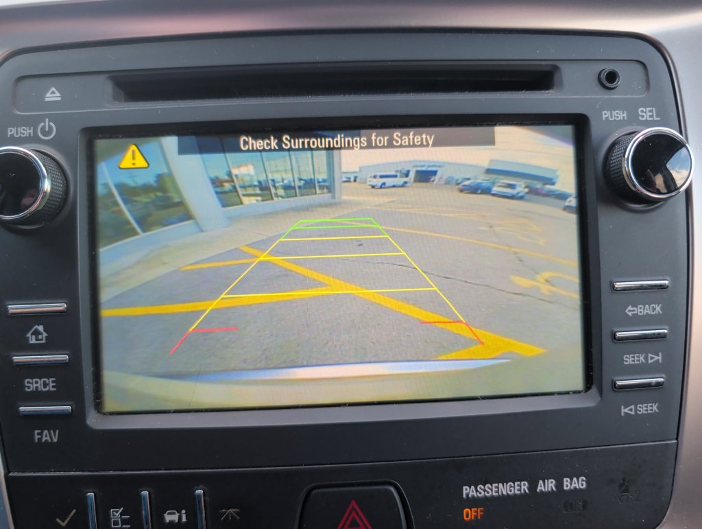 Used 2015 GMC Acadia SLE FWD image 14