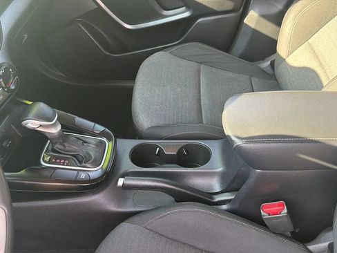 Used 2020 Kia Soul S FWD image 13