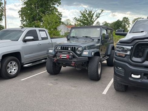 Used 2006 Jeep Wrangler Unlimited AWD/4WD image 1