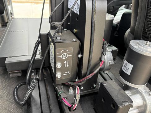 Used 2019 Dodge Grand Caravan GT FWD image 33