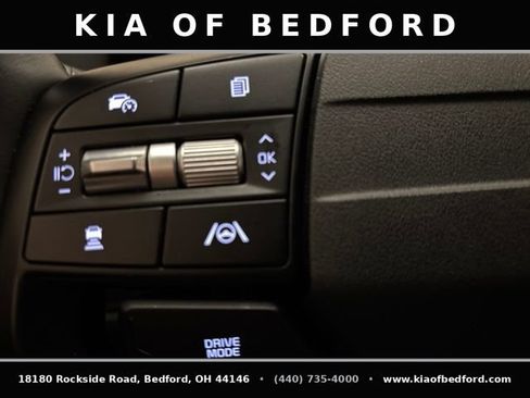 Used 2026 Kia Sportage EX FWD image 18