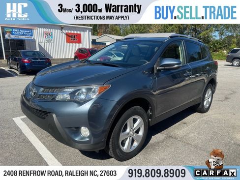 Used 2013 Toyota RAV4 XLE image 1