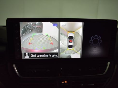 Used 2025 Nissan Altima 2.5 SL image 24