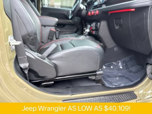 Used 2025 Jeep Wrangler Rubicon w/ Safety Group AWD/4WD image 19