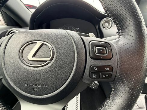 Used 2022 Lexus IS 350 F Sport w/ Memory Package AWD/4WD image 14