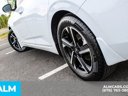 Used 2025 Nissan Sentra SV w/ All-Weather Package image 15