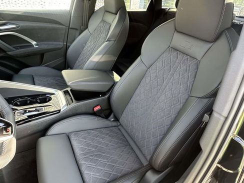 New 2026 Audi SQ5 Premium Plus AWD/4WD image 9