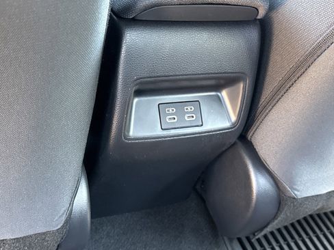 Used 2026 Toyota Corolla SE FWD image 14