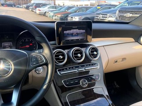 Used 2018 Mercedes-Benz C 300 4MATIC Sedan image 5