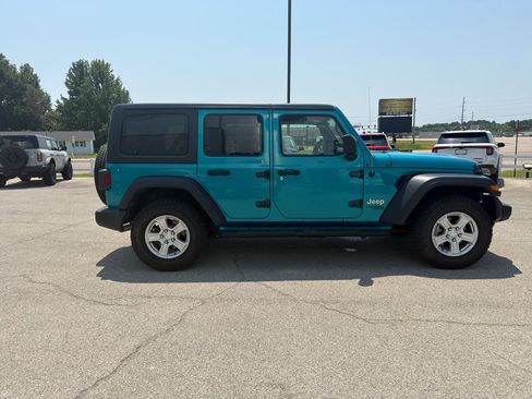 Used 2020 Jeep Wrangler Unlimited Sport S AWD/4WD image 6