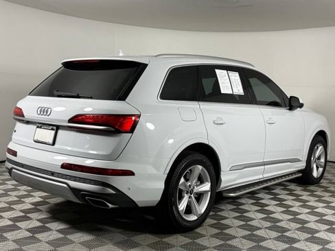 Used 2025 Audi Q7 2.0T Premium AWD/4WD image 8