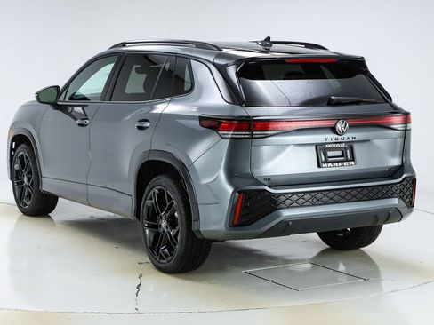 New 2026 Volkswagen Tiguan SE R-Line image 46