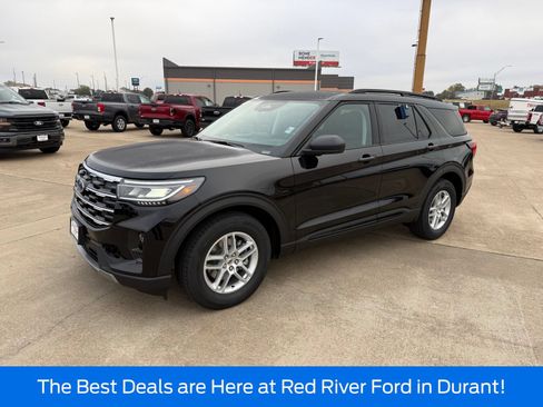 New 2026 Ford Explorer Active w/ Active Comfort Package RWD image 1