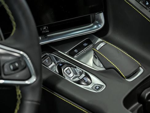 Used 2023 Chevrolet Corvette Stingray Premium Conv w/ Battery Protection Package RWD image 19