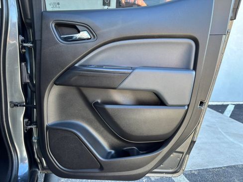 Used 2016 Chevrolet Colorado Z71 image 46