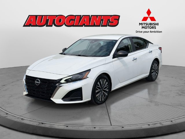 Used 2024 Nissan Altima 2.5 SV FWD image 5