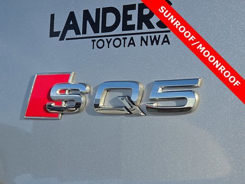Used 2023 Audi SQ5 Prestige w/ Prestige Package image 8