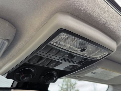 Used 2020 Toyota 4Runner Venture image 24