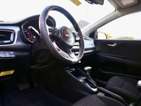 Used 2023 Kia Rio S w/ Technology Package image 13