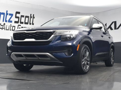 Used 2021 Kia Seltos S AWD/4WD image 17