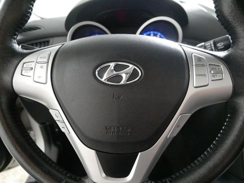 Used 2010 Hyundai Genesis 2.0T image 25