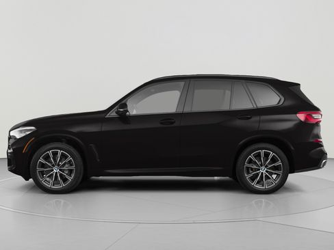 Used 2019 BMW X5 xDrive40i w/ M Sport Package AWD/4WD image 2