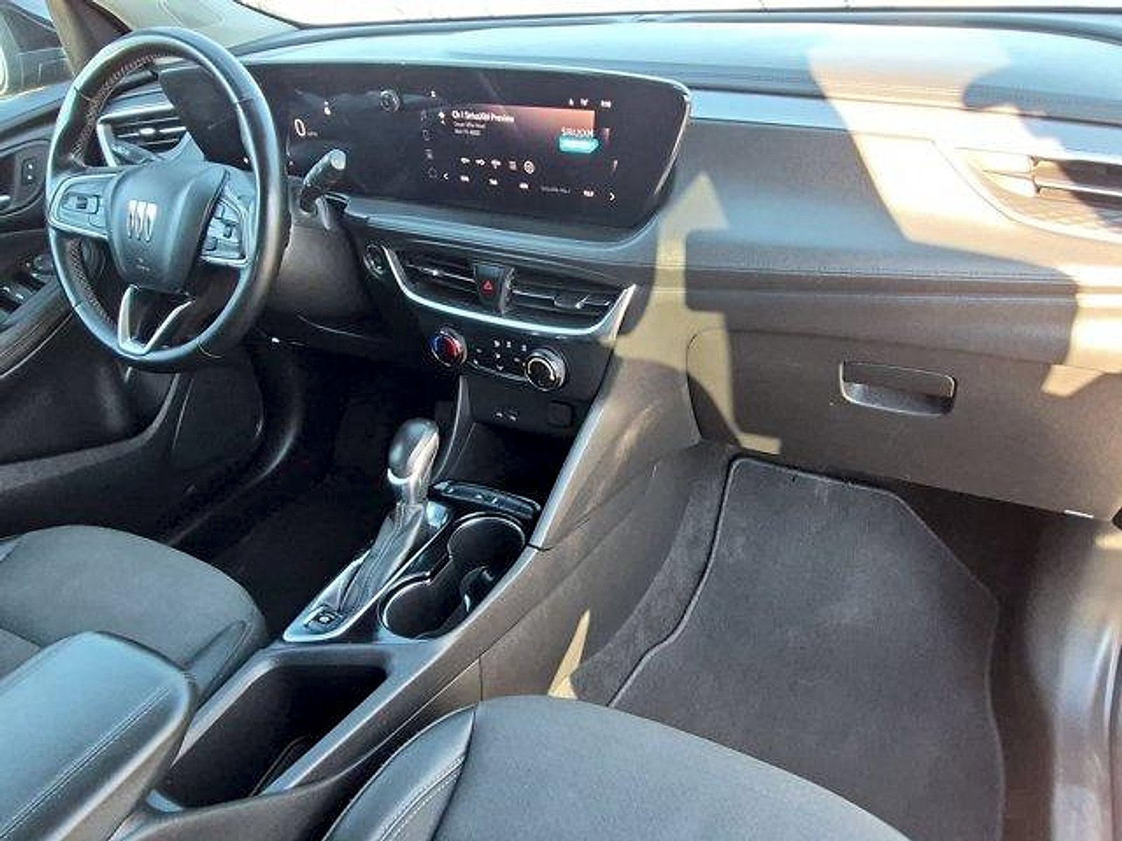 Used 2024 Buick Encore GX Preferred w/ Comfort Package FWD image 26