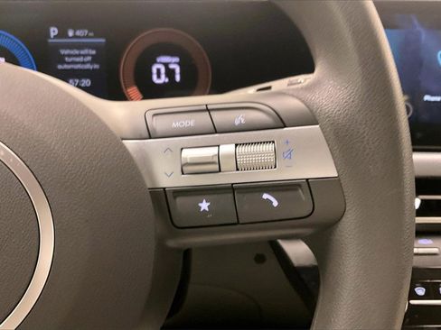 Certified 2025 Hyundai Sonata SE image 18