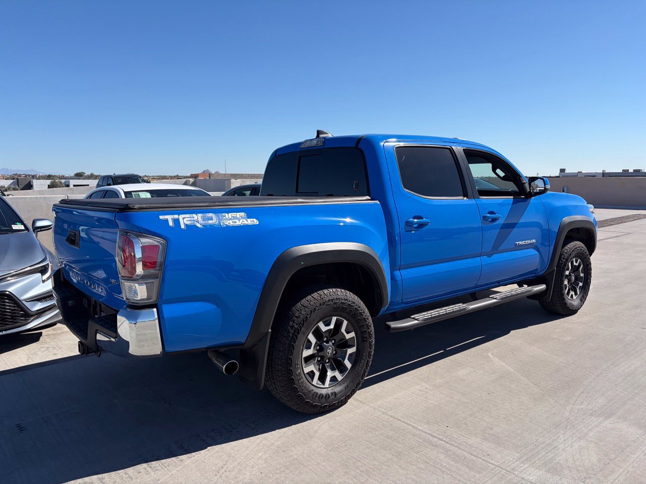 Used 2021 Toyota Tacoma TRD Off-Road RWD image 2