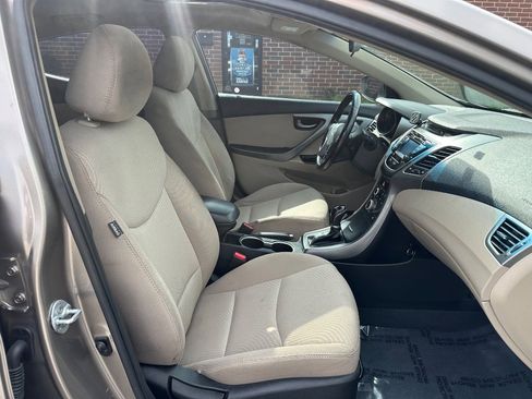 Used 2016 Hyundai Elantra Value Edition image 20