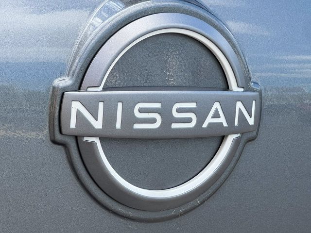 Used 2023 Nissan Rogue SV AWD/4WD image 11