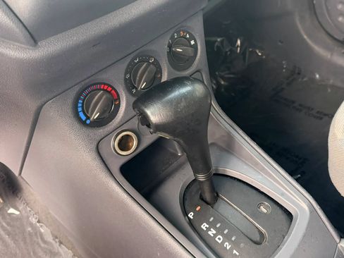 Used 2012 Ford Transit Connect XL FWD image 18