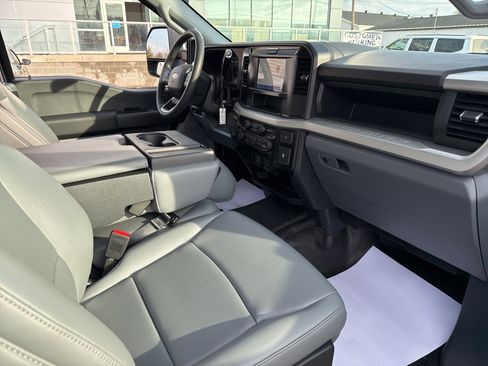 Used 2025 Ford F250 XL w/ XL Driver Assist Package image 36