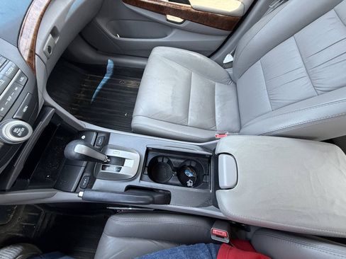 Used 2011 Honda Accord EX-L image 23