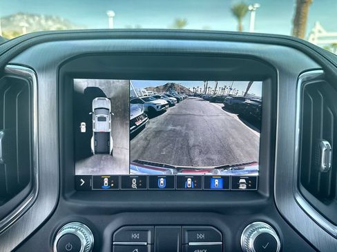 Used 2022 GMC Sierra 3500 Denali w/ Denali Ultimate Package AWD/4WD image 14